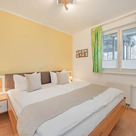 Parkresidenz Sanssouci 21 *